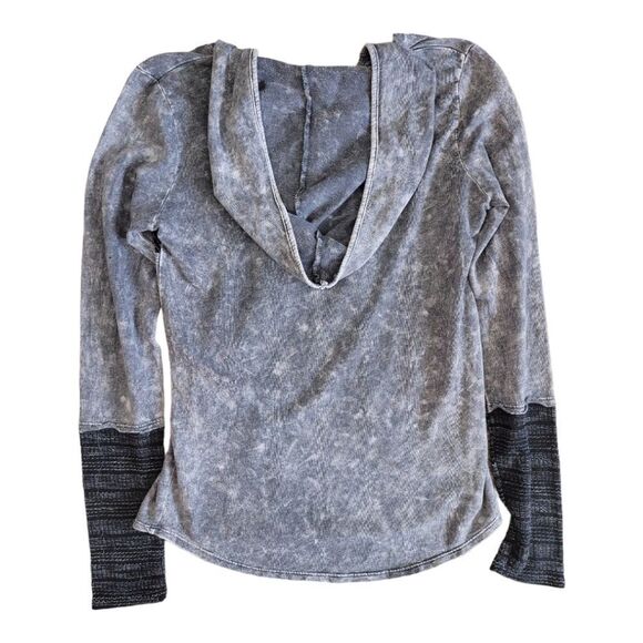 Venus Charcoal Gray Mineral Wash Hooded Pullover W/ Rhinestones Size S - Picture 5 of 5